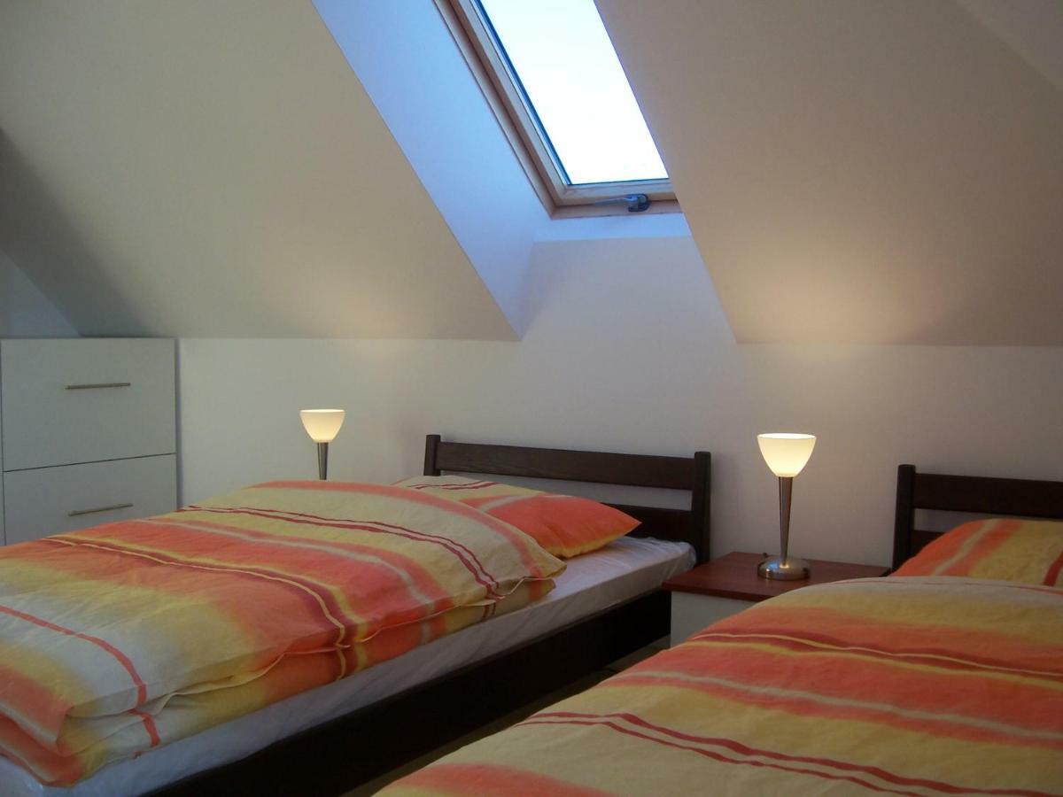Domwigierski Pl -Jeziorki -Gr- Comfort-Ferienhaus-Polen - Wlasna Linia Brzegowa I Sauna Wysoki Most  Buitenkant foto
